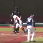 巨人・浅野、見逃し三振でバット叩きつけｗｗｗｗｗ