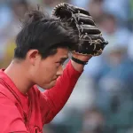 カープ岡本駿の阪神坂本への頭部死球を大瀬良矢野小園も謝罪。先輩が後輩を守る動き