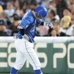 中日・井上監督、負傷交代の村松開人は「故障者の方に入っちゃう可能性が高いかな」と離脱の可能性を示唆