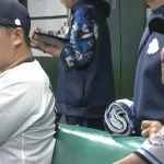 西武・今井の勝ち星、ド派手に消滅！！！ 平良暴投→古賀悪送球のコンボ炸裂ｗｗｗ