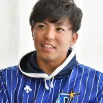 DeNA東、100試合で49勝22敗