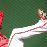 カープ黒原、左膝手術も選択肢に入れリハビリ専念「ダメな時にどうするかは想像している」と葛藤の日々