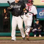 西武5位浮上 ソフトバンク最下位転落