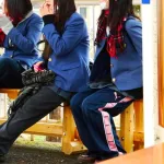 【唖然】女子生徒「はにわルック」で教諭ブチギレ →頭髪掴んで流血させるも逮捕されず・・・・・