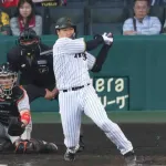 阪神　大山打で巨人戦開幕５連倒「お立ち台にもチーム全員で上がりたいくらい」　自身１０００試合出場ド派手に飾った