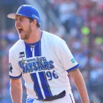 バウアー、中4日で8回2安打1失点10奪三振　NPB自己最多の129球←これ