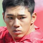 カープ中村奨成、バウアーからプロ初3塁打！打率.444 OPS1.167で未だ三振ゼロ