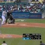 大谷翔平、第二打席で二試合連続安打となるツーベースヒット！！！！！！！！！！！
