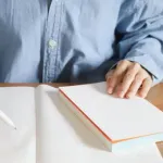 【悲報】カフェで作業するのを批判するやつってなんなの？ｗｗｗｗｗｗｗｗｗｗｗｗｗｗｗｗ