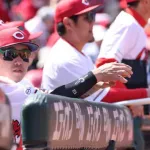 カープ新井監督が荒療治「(小園欠場は)休養目的じゃない。グラウンドで弱い姿が見受けられる」「誰と戦っているのかが見えない」
