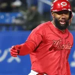 カープファビアン爆速弾丸ライナー3号ホームラン！ヤクルト小川のシュート攻略！真っ赤なレフトスタンドに着弾！！