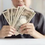 【朗報】バラマキと批判された給付金、マイナポイントなども含め一切なしに！！！！！