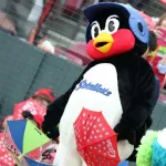 カープvsヤクルト戦は雨天中止。ハーン&遠藤が合流