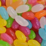【悲報】ゼリービーンズ1kg、全然減らない・・・・・・・・・・・・・・・