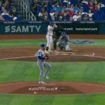 ドジャース・パヘス、ホームランキャッチ！！！！！！！！！！！！！！！！！！