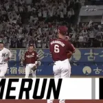 打球はライトへ！！藤岡、今シーズン第1号2ランホームラン！！