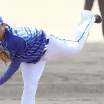 東バウアージャクソンケイ　←DeNA先発4本柱強すぎ