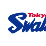 ヤクルト .224 7本 5盗塁 防御率3.60 18失策←これ