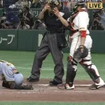 阪神・中野が巨人・高梨から死球受け球場に怒号飛び交う　阿部監督は藤川監督に謝罪
