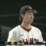 山崎伊織、連続無失点記録が終了　第92代4番打者吉川尚輝が痛恨エラー