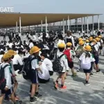 【悲報】大阪のお嬢様先生、維新の市議から声がかかり仕方なく修学旅行先を万博へ