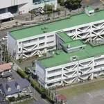 【悲報】東京立川の小学校に男2名侵入事件、前日に喧嘩し原因になった女児2名は現在不登校状態