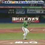 【ヤクルト対巨人7回戦】ヤクルト・赤羽、落球…