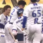 DeNAが延長10回にサヨナラ勝ち！最後は林が決めた！！！！