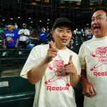 【悲報】宮迫博之さん、正規の手続きでドジャース戦始球式をやったのに何故か叩かれる