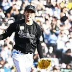 佐々木朗希(完全試合の姿) 平均100マイル、コントロール良い、フォークキレキレ ← こいつどこ行ったんだよ