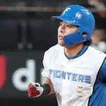 新庄監督「野村くんずっと出てるし、交流戦もあるから明日はレイエスにファースト守ってもらう」