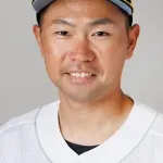 中村晃(今年36歳) .283(7位) 四球18(1位)出塁率.387(2位) OPS.723(12位)