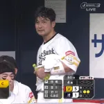 嶺井、2打席連続ホームラン！ 5打点の大暴れで球場騒然ｗｗｗｗｗ