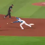 【日本ハム】ベテラン石井×ルーキー山縣！早稲田二遊間コンビがピンチを救う