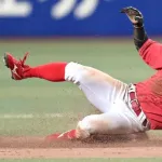 カープ羽月『盗塁王』奪取に向け外野手再挑戦！