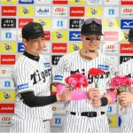 阪神・岩崎「湯浅選手ぐらいの熱い声援を僕にもください」女性ファンに珍メッセージ　輝＆伊原とお立ち台