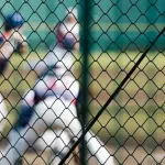 高校野球指導者「日本は貧困家庭が増えて球児が減った...野球はお金がかかる」深刻さを訴える