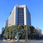 おまわりさん死亡火災現場で300万円泥棒「お金はいくらあってもいい」
