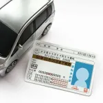 「車持ってない」←まだわかる 「免許持ってない」←こいつwwwwwwwwwww