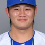 DeNA益子京右選手が左有鉤骨骨片切除の手術を行い、無事終了
