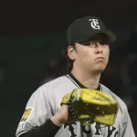 巨人・高梨、左対策で登板もボーク＆タイムリー