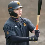 巨人・丸佳浩、前倒しで１６日２軍戦で実戦復帰へ　苦しむ打線に光　
