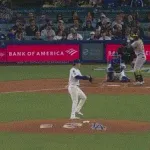 ドジャース・山本由伸、4回にアスレチックス・アンドゥハーにタイムリーツーベースを打たれ勝ち越しを許す…