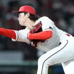 リリーフ登板の鈴木健矢が今季2勝目 日本ハムから現役ドラフトで加入「小園に感謝です」と喜ぶ