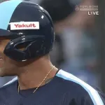 ヒゲを剃ったヤクルト・サンタナ、スタイリッシュすぎるｗｗｗｗ