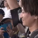 【画像】レフトスタンドにイケメンが現れる！