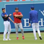 【画像】大谷翔平さん、菊池雄星先輩の腰巾着みたいになるwwwwwwwwwwwwwwwwwwwww
