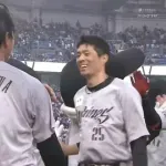 まだ100試合以上残ってるしロッテは全然諦める時期じゃないよな