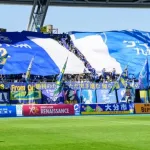 【Jリーグ悲報】J2大分、相手バスの運行妨害でサポ14名を処分。ホーム戦5試合の入場禁止