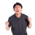 【画像】男「容姿にコンプが…」理解のない彼女（全盲）「全盲だから気にしないよ！」男「はあああ！？」